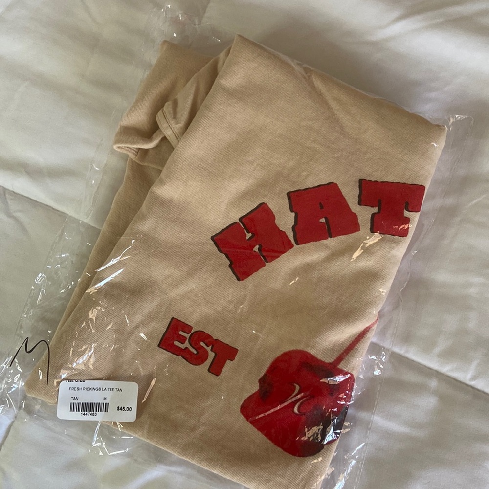 Hat Club Exclusive tee